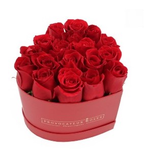 Caja Corazón de Rosas Preservadas